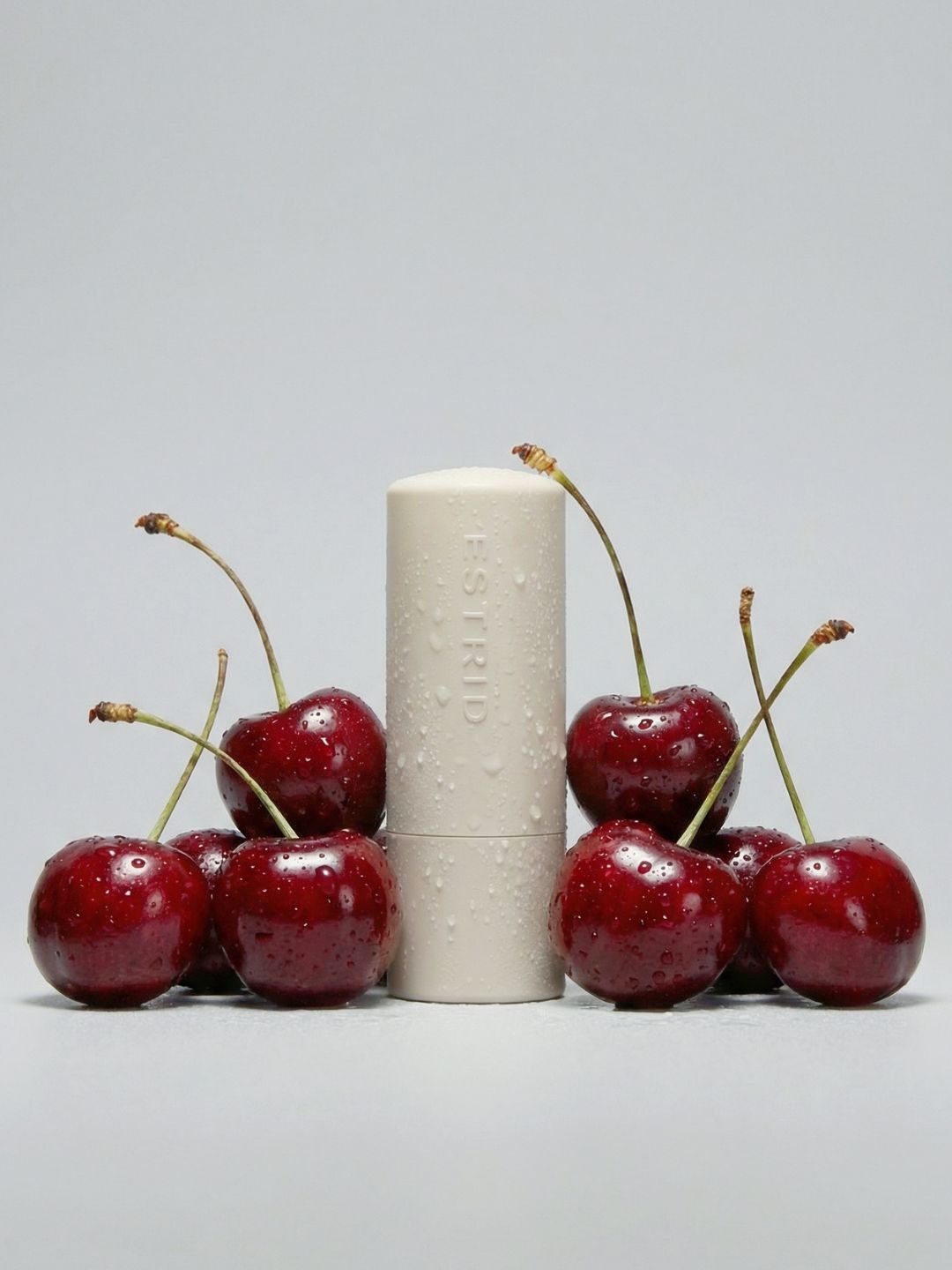estrid-deodorant-the-refillable-antiperspirant-bloom-first-base image 5